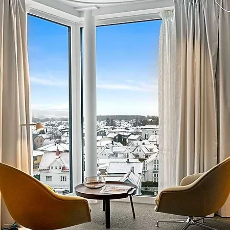 Lux Lillestrom 4*