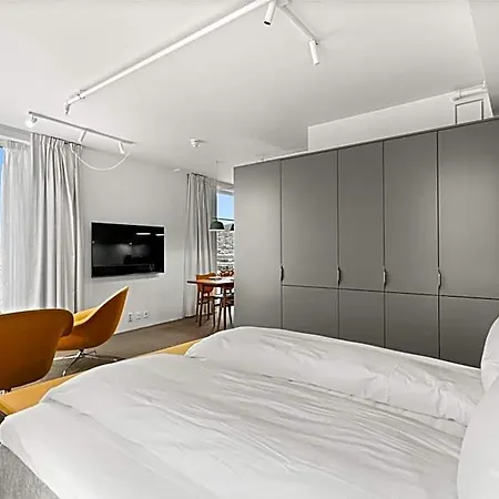 Lux Lillestrom Hotel Strommen